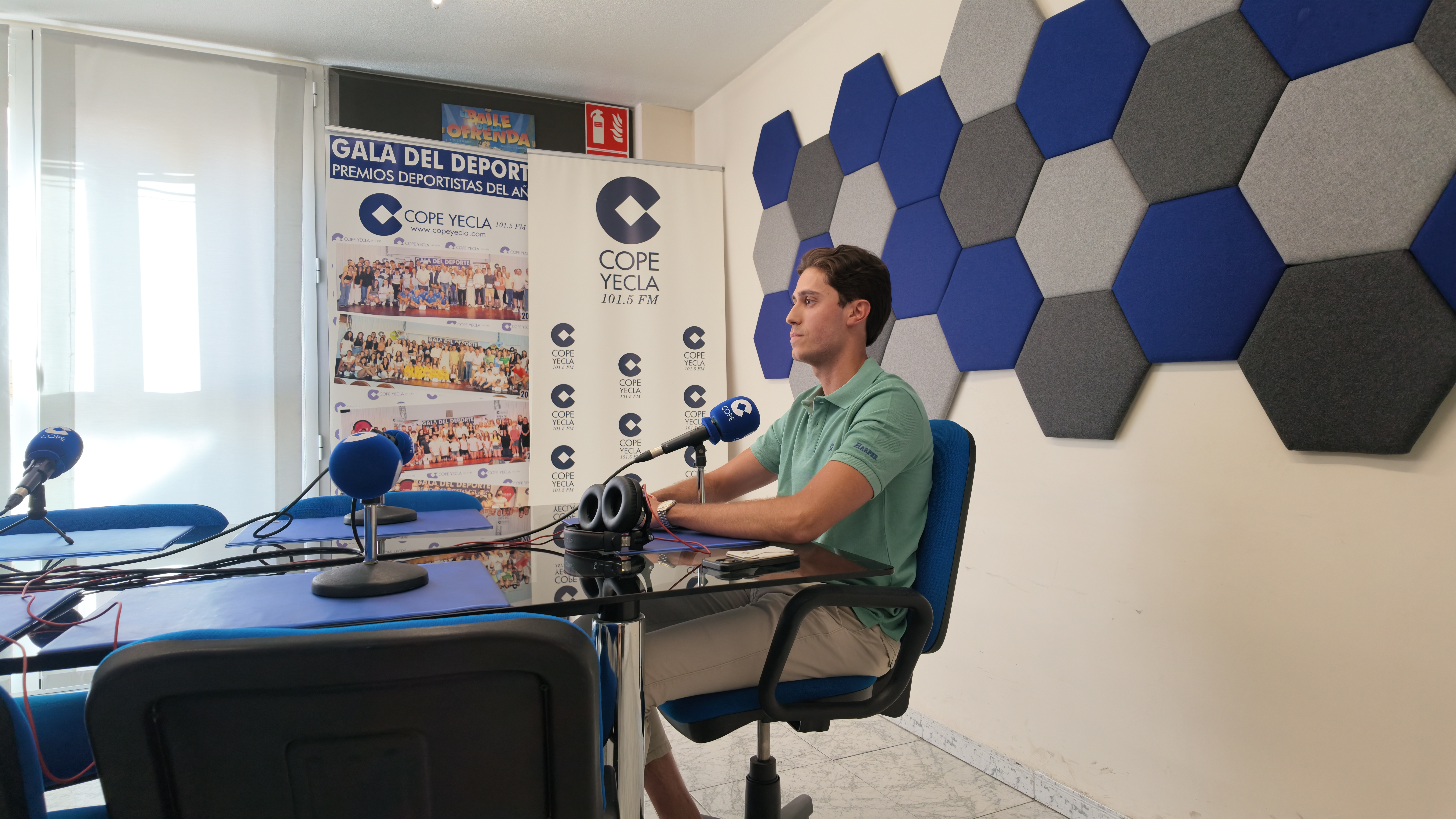 José Santiago en la radio COPE Yecla hablando de INVEROOS